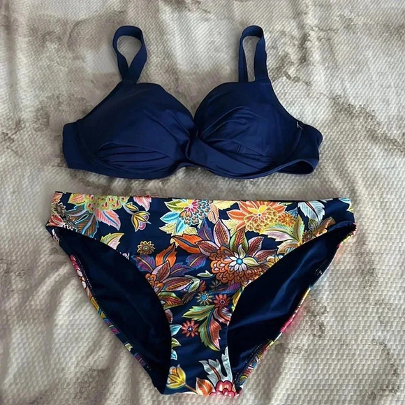 Bleu Rod Beattie Two Piece Bikini Swimsuit - Picture 10 of 14